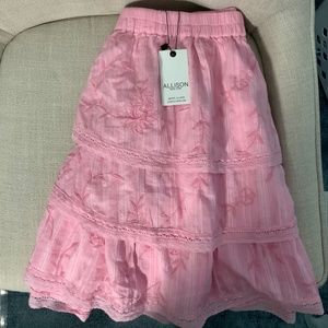 NWT Allison New York skirt